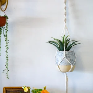 Macrame plant hanger , hanging planter basket, plant holder, plant hangers, simple minimalist boho decor for indoor outdoor – Handmade